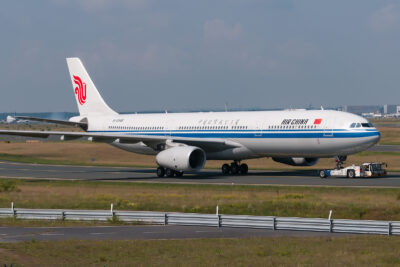 AirChina A333 B-5948 FRA 030917