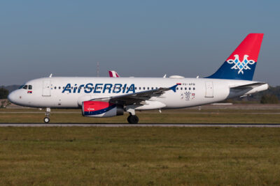 AirSerbia A319 YU-APB STR 171017
