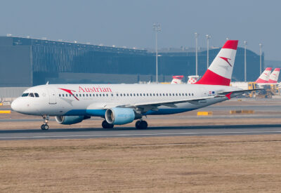 Austrian A320 OE-LBT VIE 150215