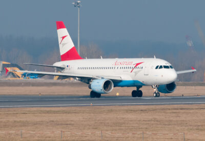 Austrian A320 OE-LDF VIE 150215