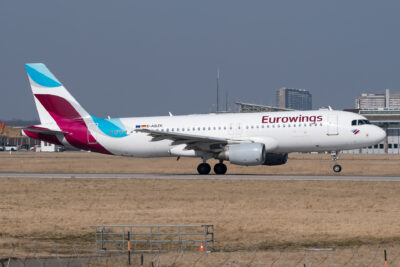 Eurowings A320 D-ABZK STR 130322