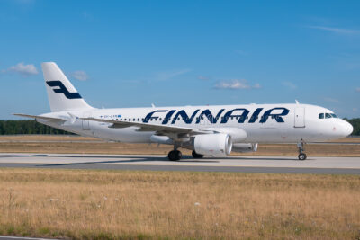Finnair A320 OH-LXM FRA 280615