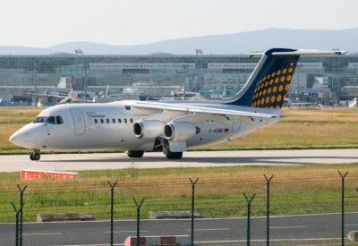 LufthansaRegional BAe146 D-AEWE FRA 040709