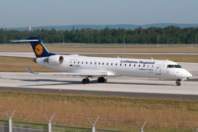 LufthansaRegional CRJ700 D-ACPL FRA 280512