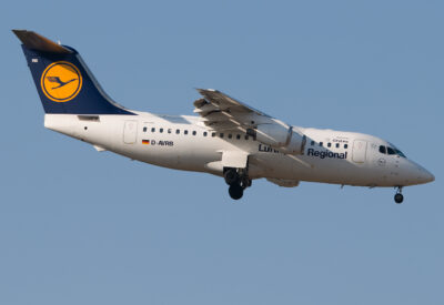 LufthansaRegional RJ85 D-AVRB FRA 090310