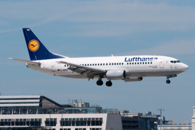 Lufthansa 733 D-ABEC STR 100716