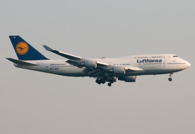 Lufthansa 744 D-ABTF FRA 050611