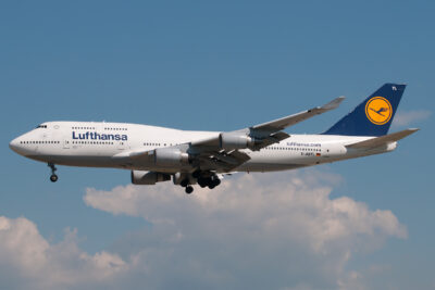 Lufthansa 744 D-ABTL FRA 280512