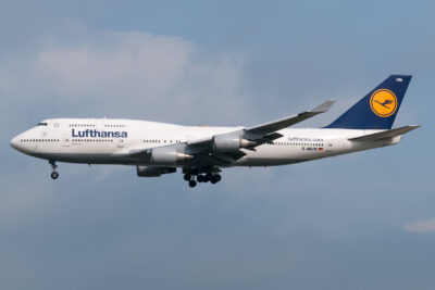 Lufthansa 744 D-ABVM FRA 030917