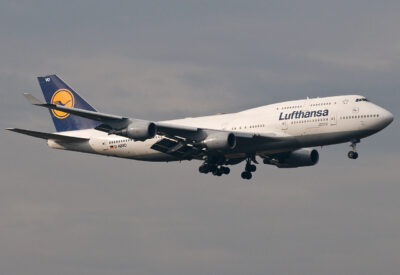 Lufthansa 744 D-ABVO FRA 011108