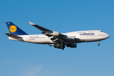 Lufthansa 744 D-ABVU FRA 060117