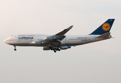 Lufthansa 744 D-ABVZ FRA 050611