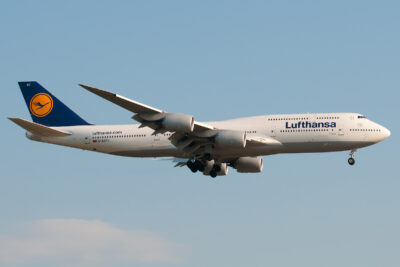 Lufthansa 748 D-ABYC FRA 080613