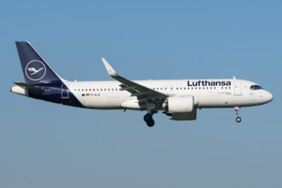Lufthansa A20N D-AIJC FRA 080223