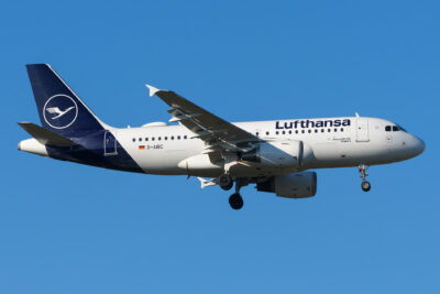 Lufthansa A319 D-AIBC FRA 080223