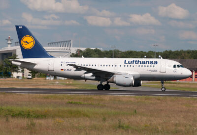 Lufthansa A319 D-AILD FRA 180612