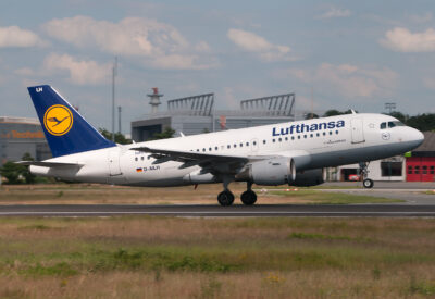 Lufthansa A319 D-AILH FRA 180612