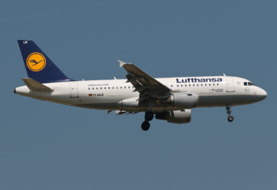 Lufthansa A319 D-AILR FRA 260610