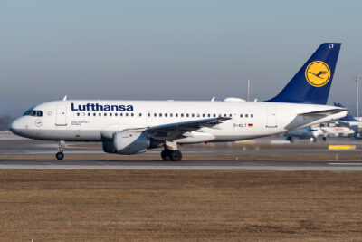 Lufthansa A319 D-AILT MUC 160219