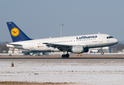 Lufthansa A319 D-AILX MUC 070215