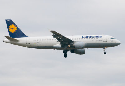 Lufthansa A320 D-AIQA FRA 011108