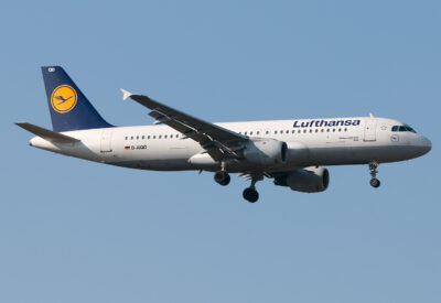 Lufthansa A320 D-AIQD FRA 090310