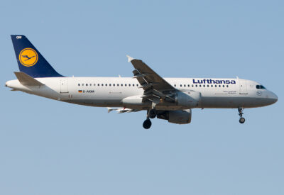 Lufthansa A320 D-AIQM FRA 090310
