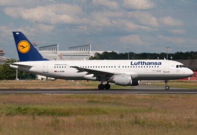 Lufthansa A320 D-AIQN FRA 180612