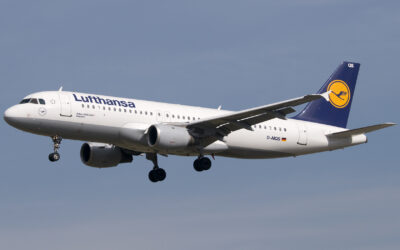 Lufthansa A320 D-AIQS FRA 300308