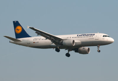 Lufthansa A320 D-AIZD FRA 050611