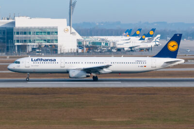 Lufthansa A321 D-AIDE MUC 070216