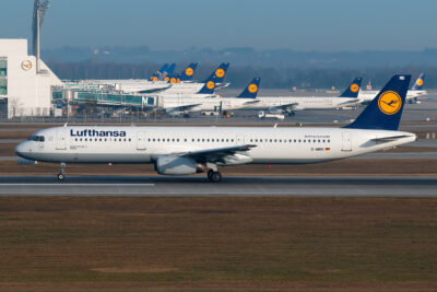 Lufthansa A321 D-AIRD MUC 070216