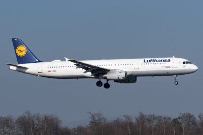 Lufthansa A321 D-AIRE FRA 180218