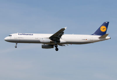 Lufthansa A321 D-AIRH FRA 300308
