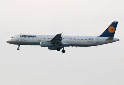 Lufthansa A321 D-AIRK FRA 050611