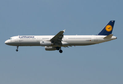 Lufthansa A321 D-AISN FRA 040709