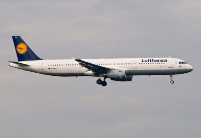 Lufthansa A321 D-AISO FRA 011108