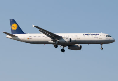 Lufthansa A321 D-AISU FRA 090310