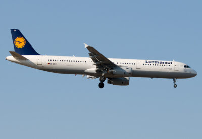 Lufthansa A321 D-AISV FRA 090310
