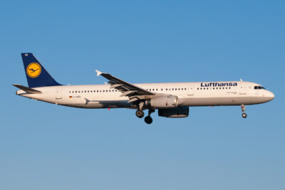 Lufthansa A321 D-AISX FRA 060117