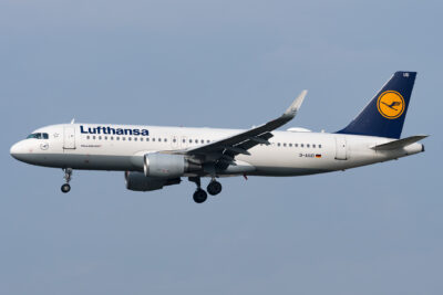 Lufthansa A32A D-AIUD FRA 041117