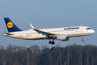 Lufthansa A32A D-AIUM FRA 180218