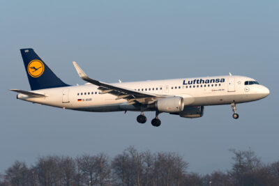 Lufthansa A32A D-AIUO FRA 180218