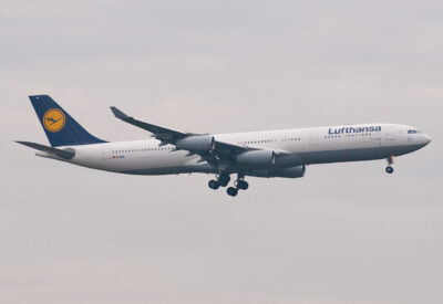 Lufthansa A343 D-AIGL FRA 011108