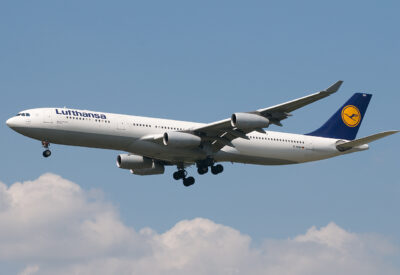 Lufthansa A343 D-AIGN FRA 040709