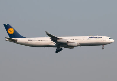 Lufthansa A343 D-AIGW FRA 220411