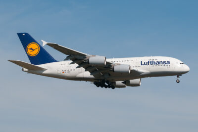 Lufthansa A380 D-AIMB FRA 190415