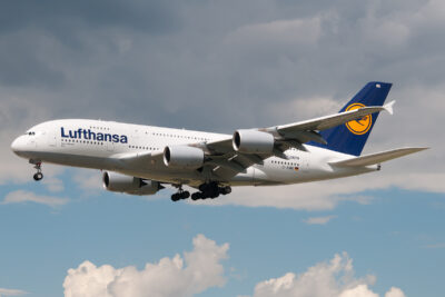 Lufthansa A380 D-AIMG FRA 070712