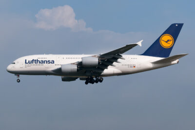 Lufthansa A380 D-AIMI FRA 030917