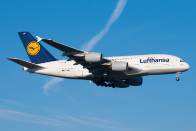 Lufthansa A380 D-AIMM FRA 060117